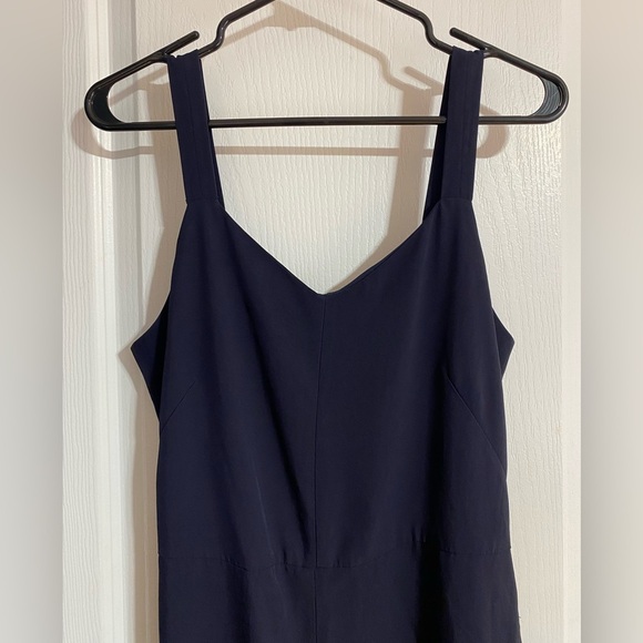 Everlane Japanese GoWeave Slip Sleeveless Pockets V Neck Navy Jumpsuit Size 4 - Picture 4 of 12